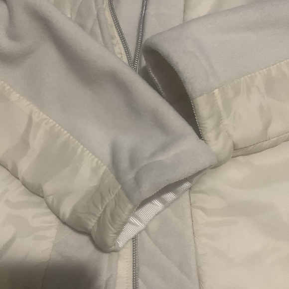 Lululemon fleece jacket size 6 - Picture 3 of 6